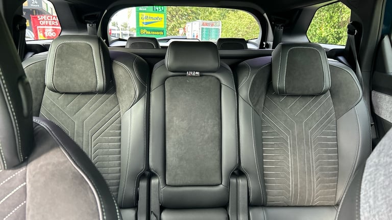 2025 Peugeot 5008 1.2 Hybrid 136 GT 5dr e-DSC6 Petrol Estate Estate Petrol Automatic