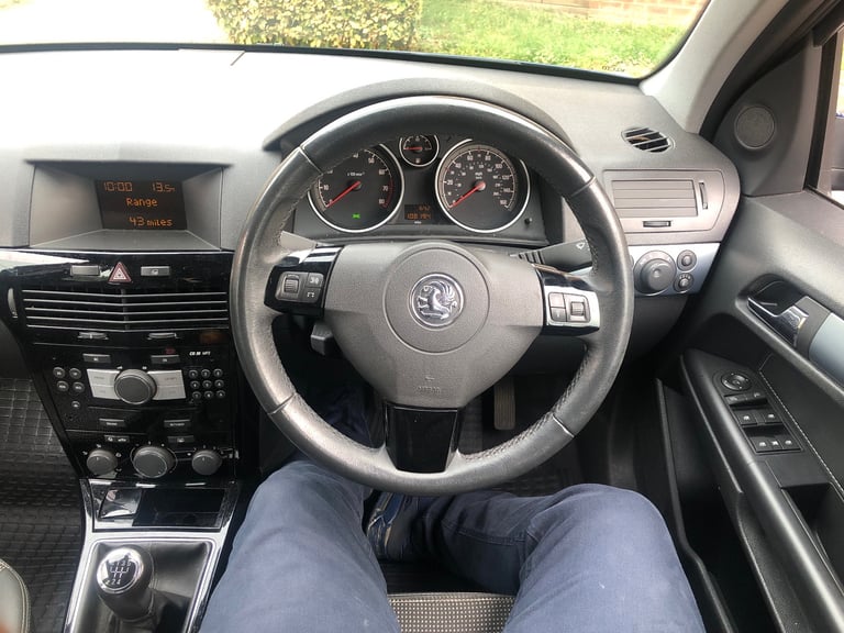 Vauxhall, ASTRA, Hatchback, 2009, Manual, 1598 (cc), 5 doors