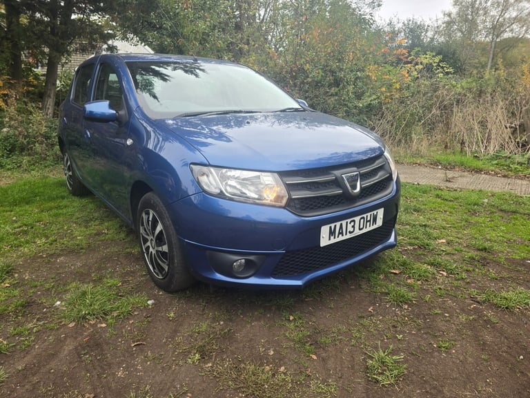 2013 Dacia Sandero 1.2 16V Laureate 5dr HATCHBACK Petrol Manual