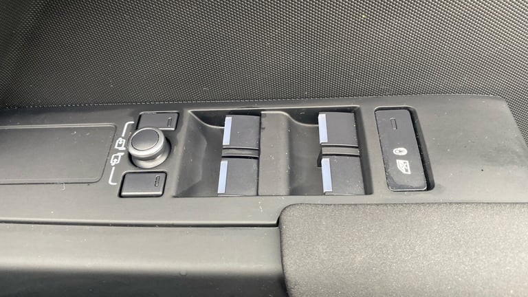 2021 Land Rover Defender 3.0 D250 X-Dynamic S 110 5dr Auto Diesel Estate Estate Diesel Automatic