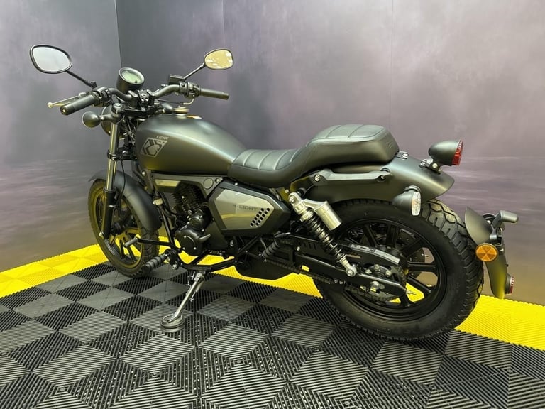 Keeway K-Light 125cc Learner Legal Cruiser big saving on list price
