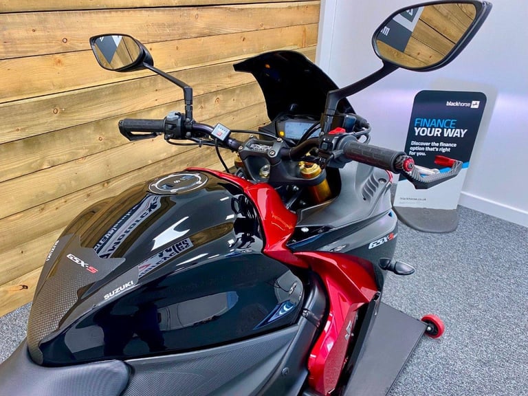 IMMACULATE 2015 SUZUKI GSX-S1000F, ONLY 15639, GREAT SPEC, FSH