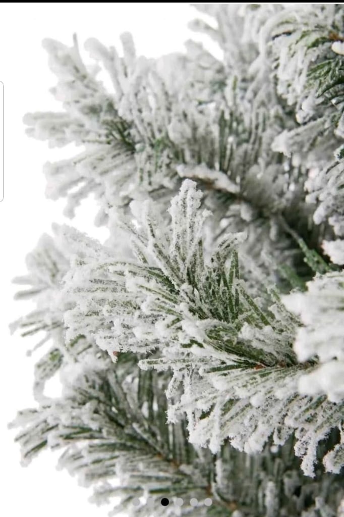 7ft flocked Christmas tree brand new boxed Rrp £100