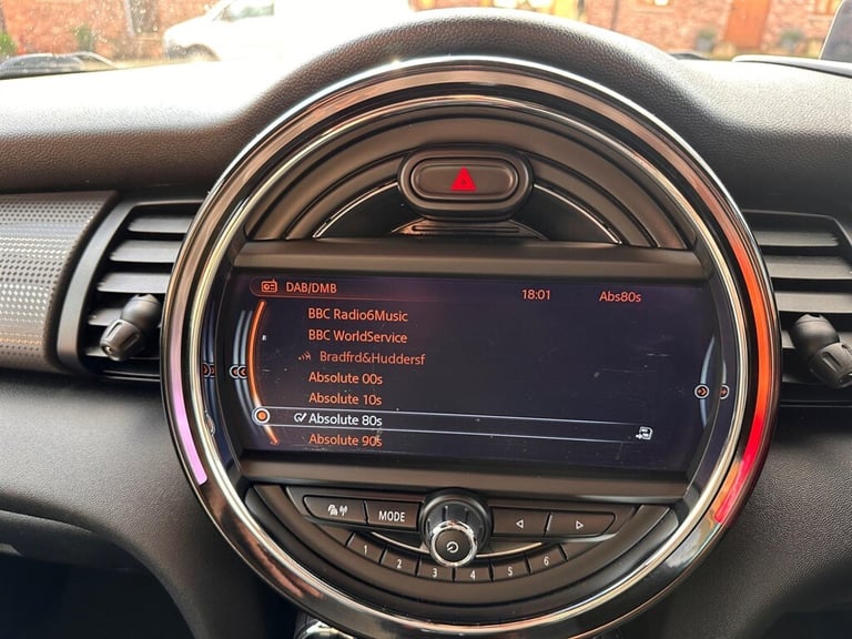 2014 MINI Hatch 1.5 Cooper 5dr HATCHBACK PETROL Manual