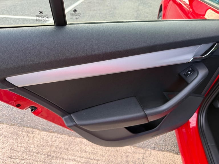 2016 Skoda Octavia 1.6 TDI SE DSG Euro 6 (s/s) 5dr HATCHBACK Diesel Automatic