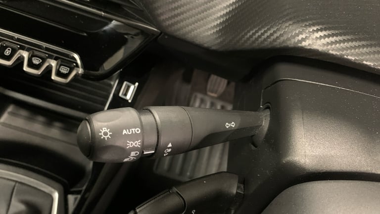 2022 Peugeot 2008 1.2 PureTech Active Premium + SUV 5dr Petrol Manual Euro 6 (s/s) (100 ps) SUV P...