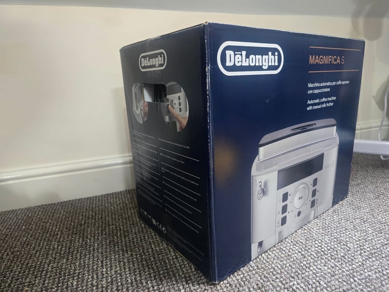 De'Longhi Magnifica S Coffee Machine New Still In Box