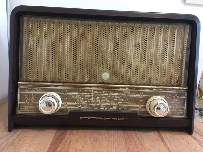 Vintage Philips Valve Radio