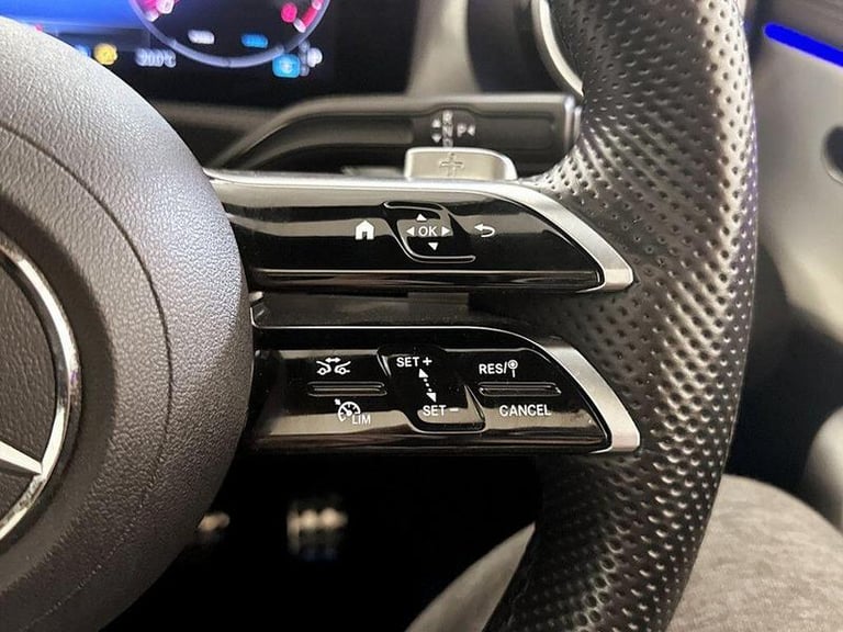 2023 Mercedes-Benz CLA CLA 200 AMG Line Premium Plus 4dr Tip Auto COUPE PETROL Automatic