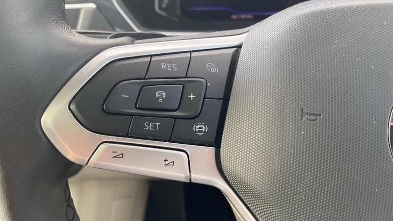 2022 Volkswagen Tiguan 1.5 TSI 150 Elegance 5dr DSG Petrol Estate Estate Petrol Automatic