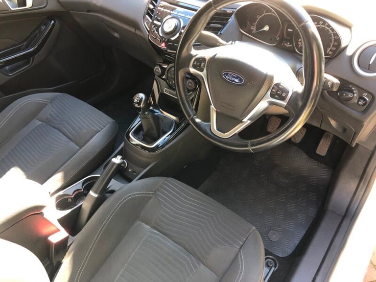 Ford Fiesta TITANIUM