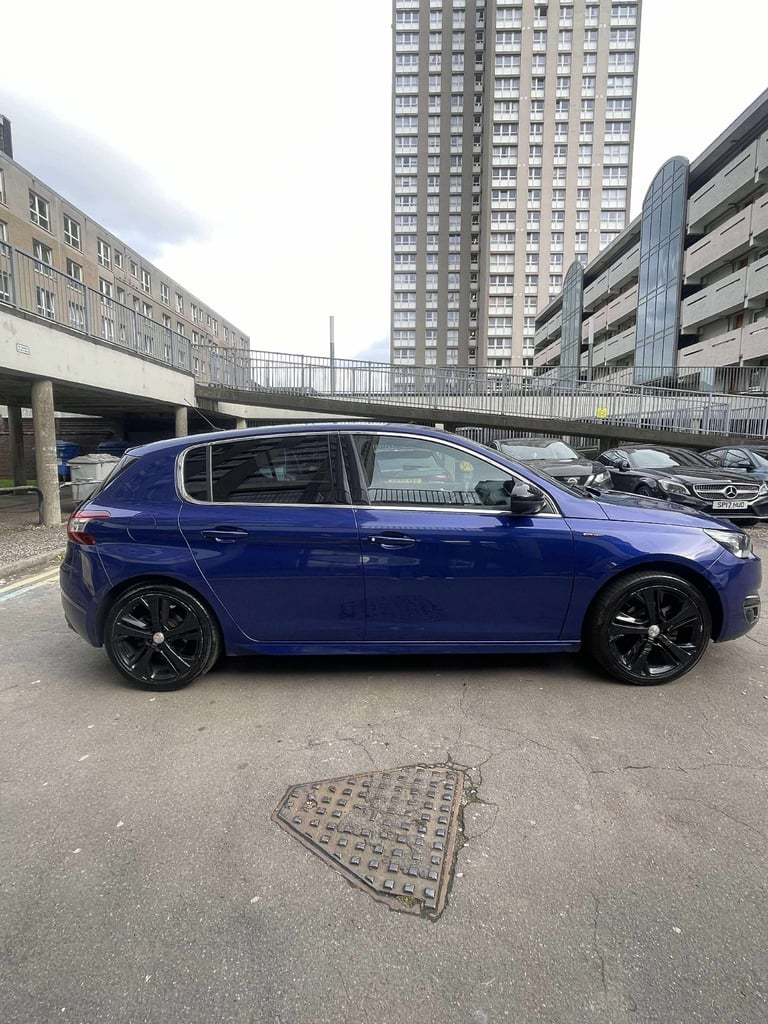 Peugeot, 308, Hatchback, 2016, Manual, 1199 (cc), 5 doors