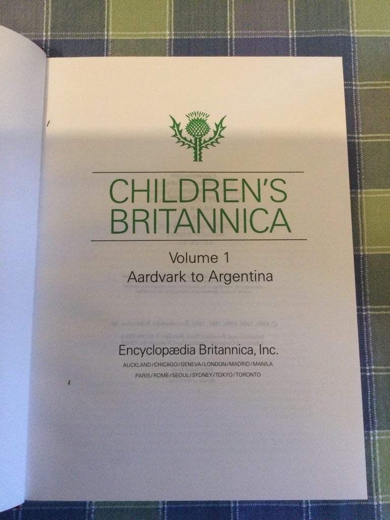 Britannica Children's Encyclopaedia 20 Volumes