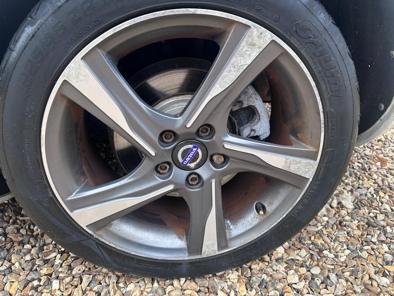 2015 Volvo V40 1.6 D2 R-Design Lux Powershift Euro 5 (s/s) 5dr HATCHBACK Diesel Automatic