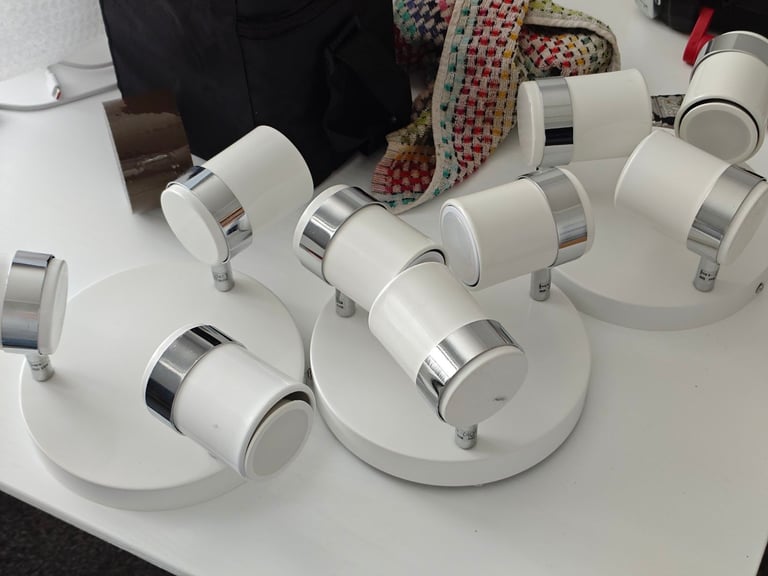  Flushed 3-way ceiling lights ... 3 sets