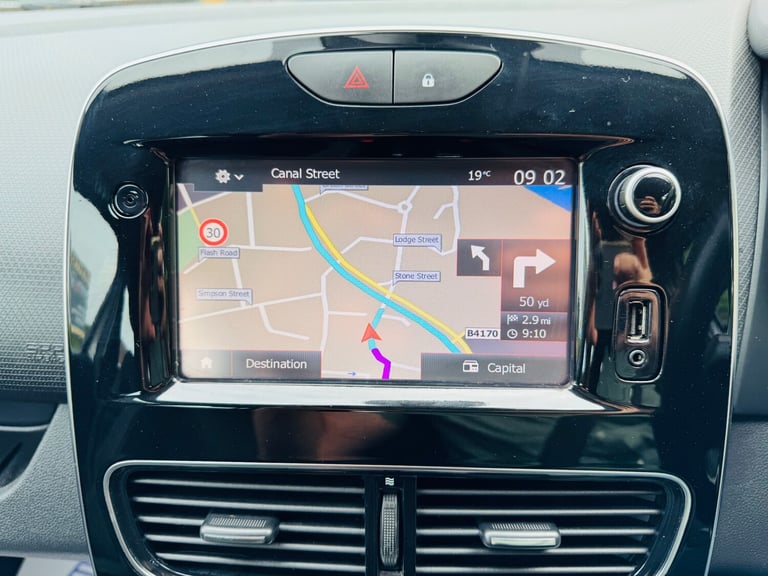 2016 Renault Clio DYNAMIQUE NAV DCI 5-Door Diesel