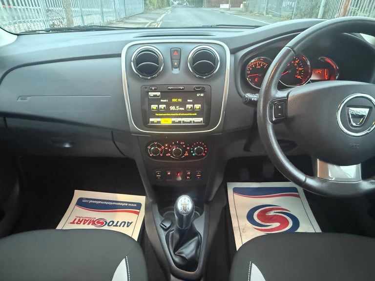 2014 Dacia Sandero Stepway 0.9 TCe Laureate Euro 5 5dr HATCHBACK Petrol Manual