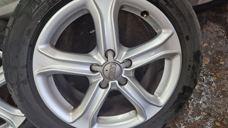 17 inch Audi A4 A5 alloy wheels fit T4 vito ..