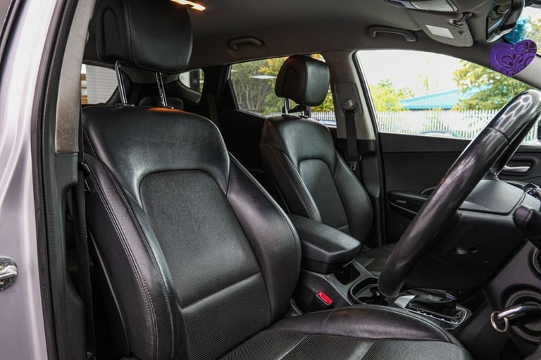 2016 Hyundai Santa Fe 2.2 CRDi Blue Drive Premium 5dr Auto [7 Seats] ESTATE DIESEL Automatic