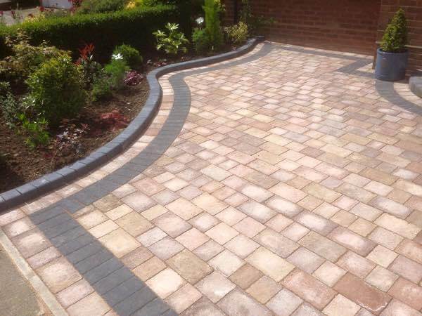 image for Patio & Landscaping Services | Jetwashing | Fencing | Turf | Luton – Beds, Herts & Bucks