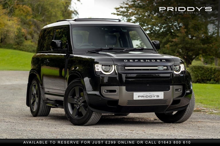 LAND ROVER DEFENDER 90 2.0 P300 X-Dynamic HSE - Amazing spec. Massive presence.