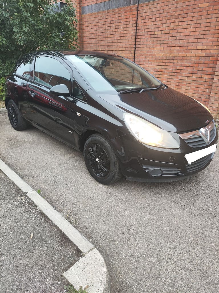 Vauxhall Corsa's (Long MOTS) ULEZ & CAZ Compliant