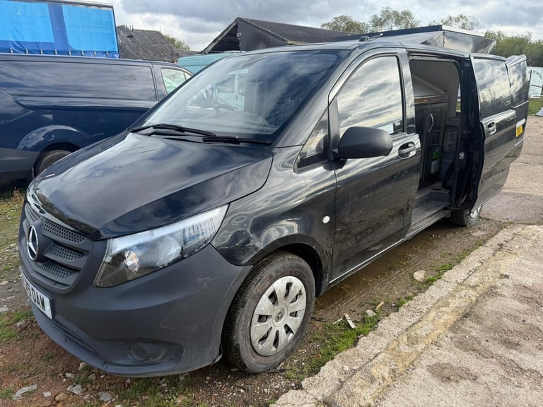 2019 Mercedes-Benz Vito 111CDI Van Coffee Van Accident Damaged Salvage PANEL VAN Diesel Manual