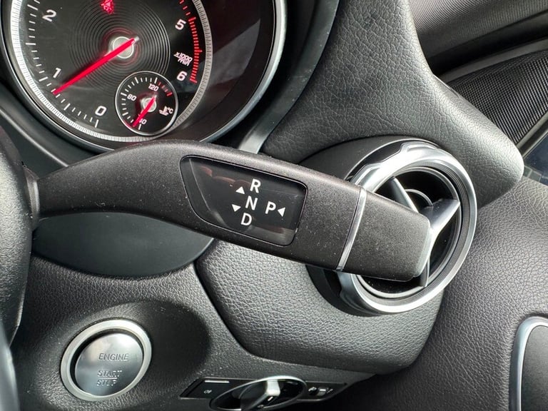 Mercedes GLA Class GLA 220 D 4MATIC AMG LINE