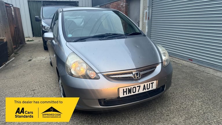 2011 Honda Jazz 1.4 i-DSI SE Hatchback 5dr Petrol CVT-7 (139 g/km, 82 bhp) Hatchback PETROL Autom...