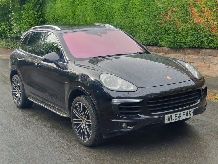 image for Porsche Cayenne S Diesel - £17,859 of options - 4.2 Twin Turbo V8 - Facelift model