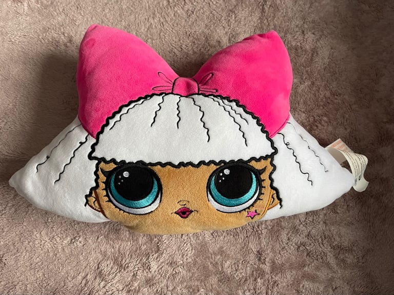 LOL Surprise Diva cushion 