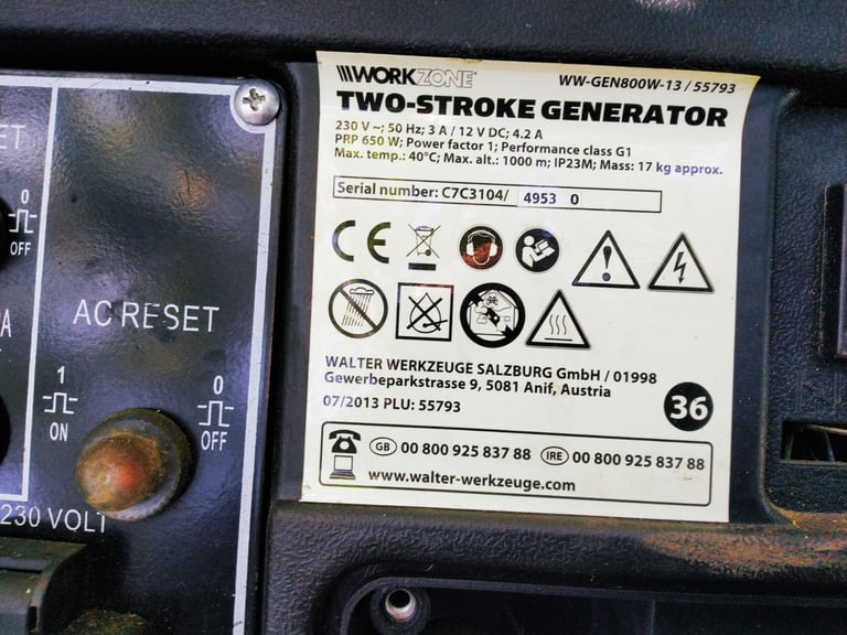 Workzone 2-stroke generator