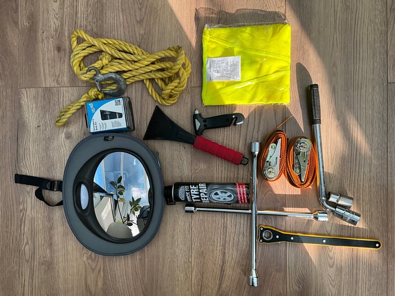 House clearance, car tools 