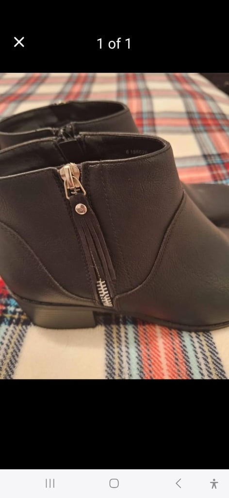 Ladies Boots