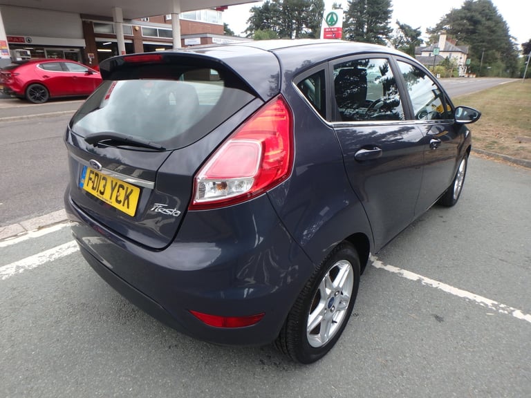 2013 Ford Fiesta 1.25 82 Zetec 5dr...All 13 Service Stamps in the Book HATCHBACK Petrol Manual