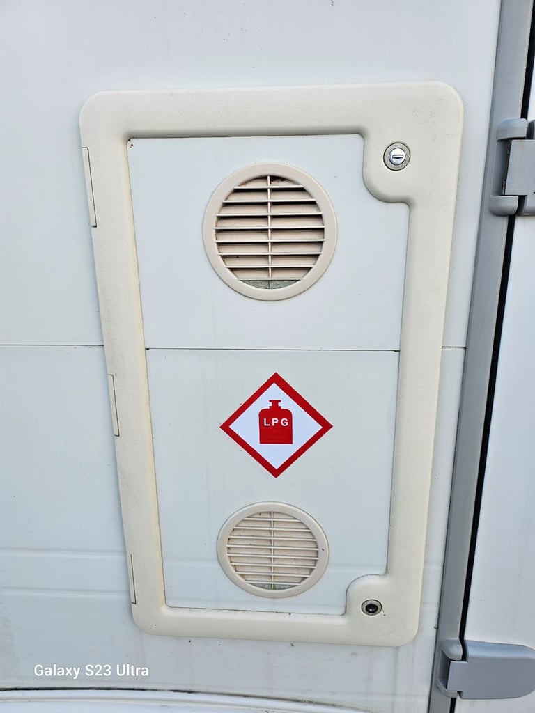 Avondale avocet excellent condition 