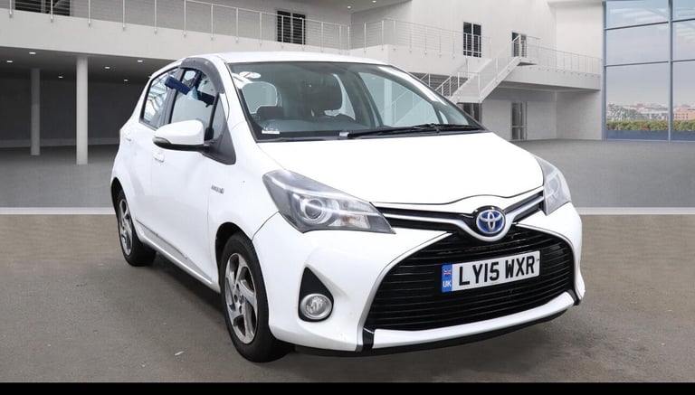 image for  Toyota Yaris 1.5 VVT-h Icon E-CVT Euro 6 5dr Petrol/Electric Hybrid Automatic