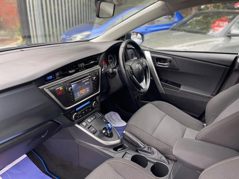 2013 Toyota Auris 1.8 VVT-h Icon CVT Euro 5 (s/s) 5dr HATCHBACK Petrol/Electric Hybrid Automatic
