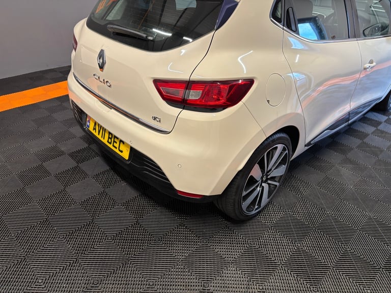 2015 Renault Clio 1.5 dCi 90 Dynamique S MediaNav Energy 5dr HATCHBACK Diesel Manual