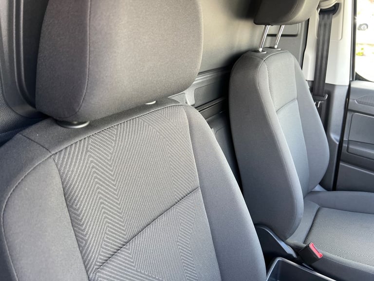 2025 Ford Transit Connect 250 LWB 1.5 Trend 150PS PHEV Auto Van Petrol Parallel PHEV Automatic