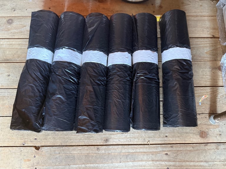 Medium Duty Black Refuse Sacks (300)