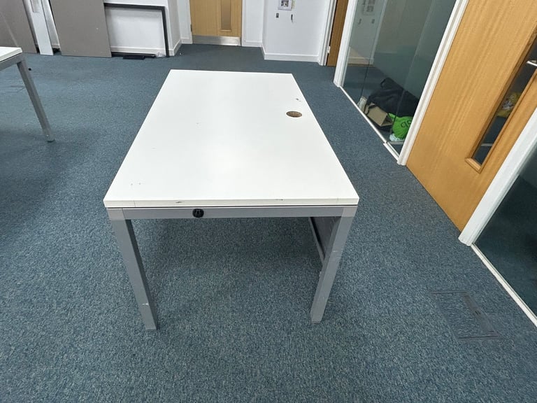 Office Clearance – Free Desks/Tables (Collection Only, HP2 4TP) - Call for any enquiries