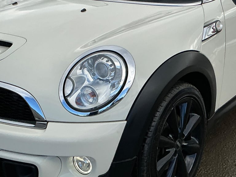2015 MINI Convertible 1.6 Cooper S 2dr CONVERTIBLE PETROL Manual