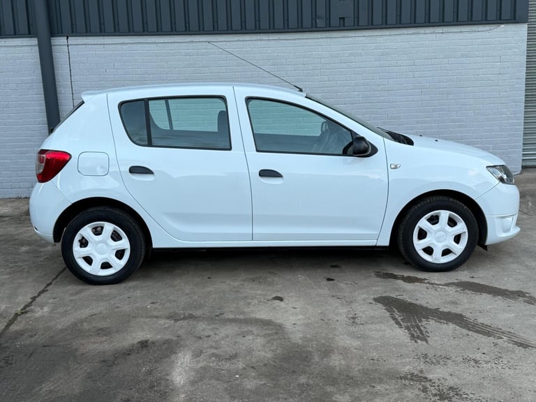 2014 Dacia Sandero 1.2 Ambiance Euro 5 5dr HATCHBACK Petrol Manual