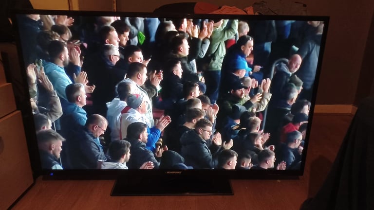 FREE DELIVERY excellent 50 BLAUPUNKT LED full HDTV 1080p freeveiw channels inbuilt 