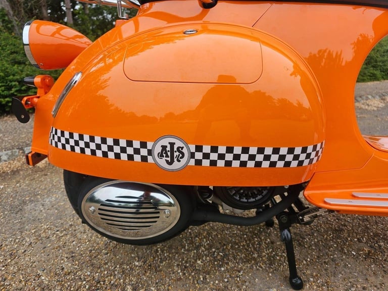 AJS MODENA [Phone number removed]5 Petrol Automatic in Orange