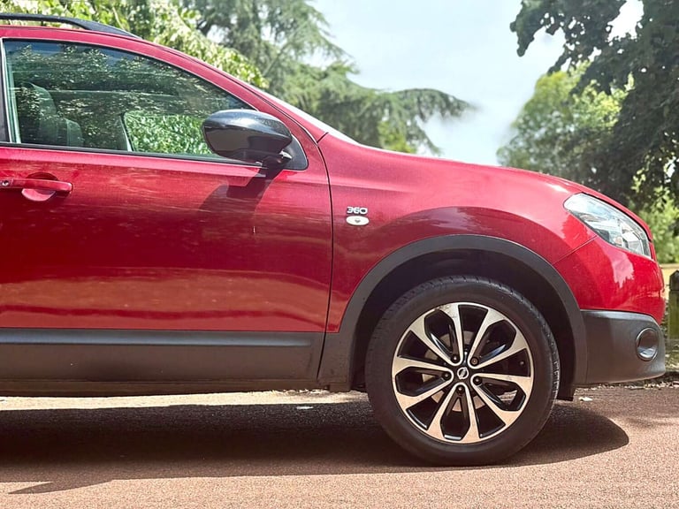 2013 Nissan Qashqai 1.6 Qashqai 360 CVT 5dr SUV Petrol Automatic