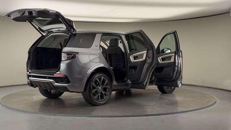 2023 Land Rover Discovery Sport 1.5 P300e 12.2kWh R-Dynamic SE SUV 5dr Petrol Plug-in Hybrid Auto...