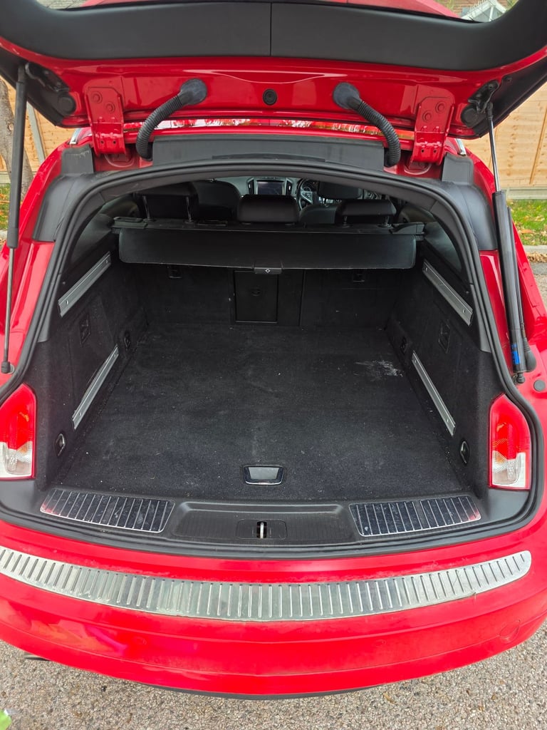 Vauxhall, INSIGNIA, Estate, 2016, Manual, 1956 (cc), 5 doors