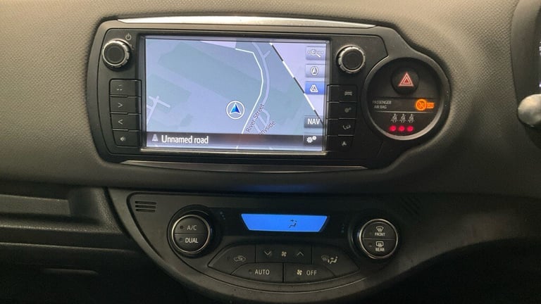 2014 Toyota Yaris 1.5 Hybrid Icon 5dr CVT HATCHBACK Petrol/Electric Hybrid Automatic